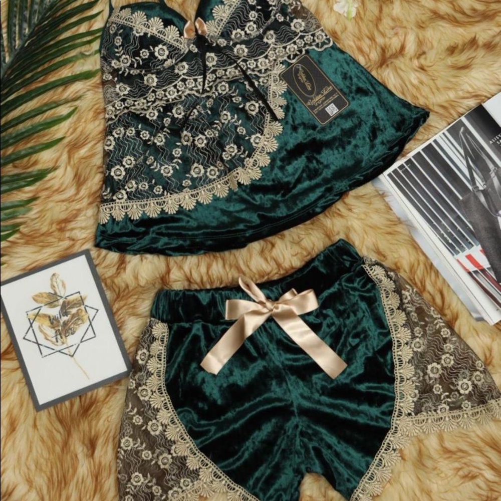 Sleepwear set